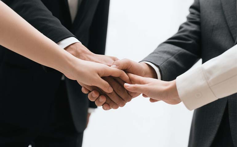 比亞迪戰(zhàn)略投資中貝能源，助力高端熔斷器國產化進程！